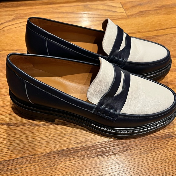 Sezane ALBANE loafers in a size 9 brand new never worn because they too big. - Picture 3 of 6